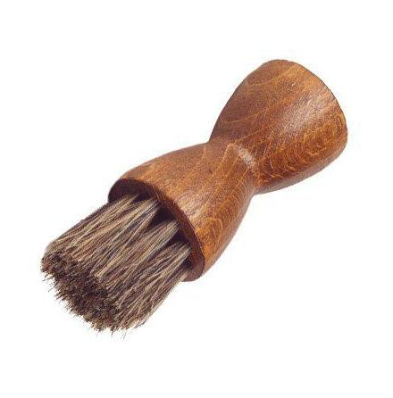 P�strykarborste till skokr�m i tr�