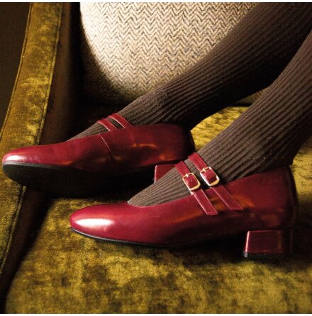 Astrid aubergine