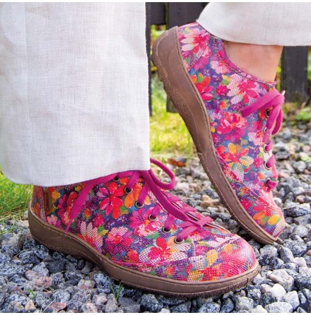 Mikaela ceriseblommig