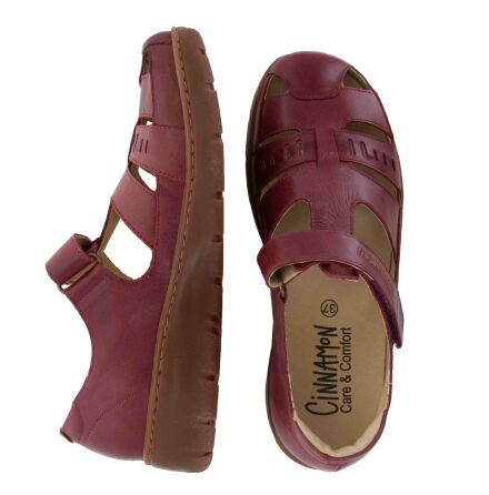 Kaja m�rkr�d - stabil sandal i skinn med h�lkappa och uttagbara innersulor