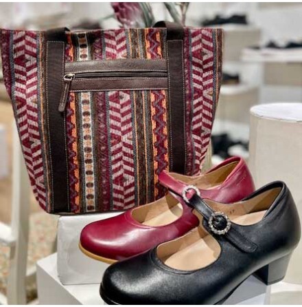 Shoppingv�ska 262 aubergine - stor v�ska i textil och med skinndetaljer 