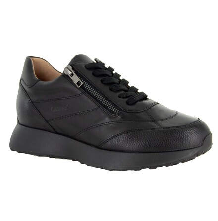 Ulrika svart med svart sula - sneaker i skinn f�r dam med h�g komfort 