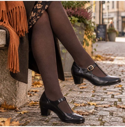 Fiona svart  - extra breda pumps i skinn med uttagbara innersulor