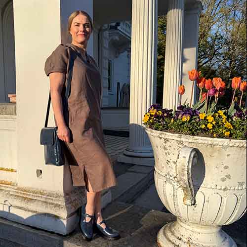 Eva bl&aring; och bl&aring; v&auml;ska med lock