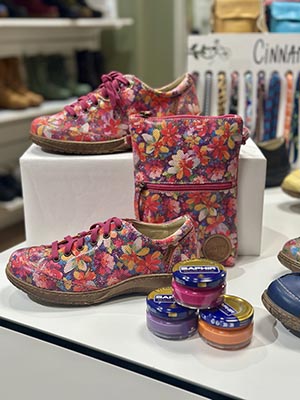 Bekv&auml;ma skor Mikaela G&ouml;teborg