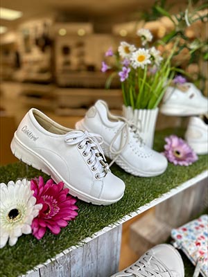 Vita skor Uppsala Studentskor Uppsala